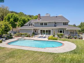 555 Highland Dr, Danville CA 94526