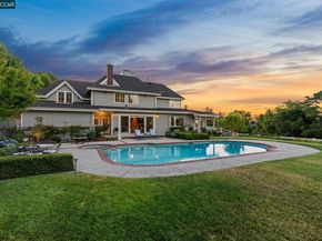 555 Highland Dr, Danville CA 94526