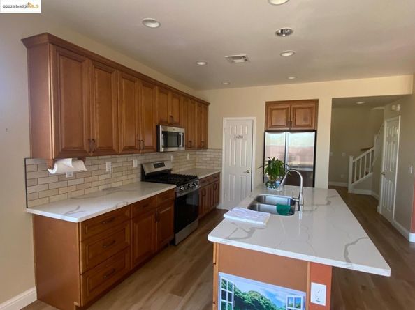 5509 Vista Ct, Richmond CA 94806