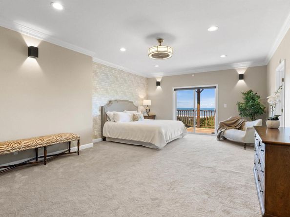 674 Corona Dr, Pacifica CA 94044
