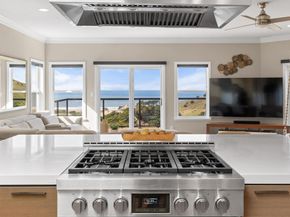 674 Corona Dr, Pacifica CA 94044
