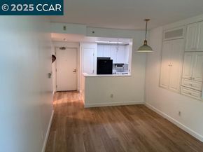240 Lombard St 632, San Francisco CA 94111