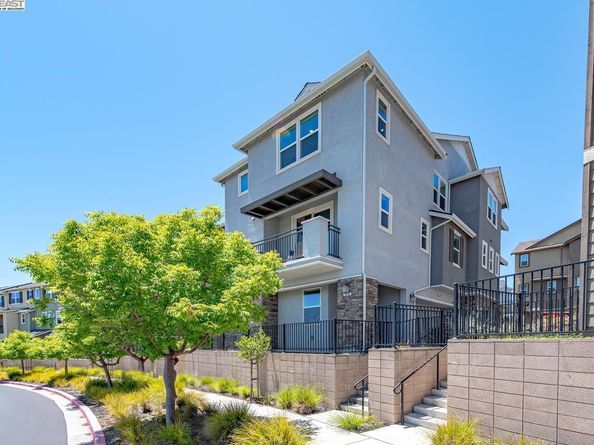 7018 Stags Leap Ln, Dublin CA 94568