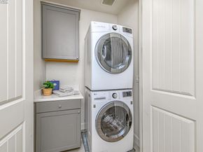 7018 Stags Leap Ln, Dublin CA 94568