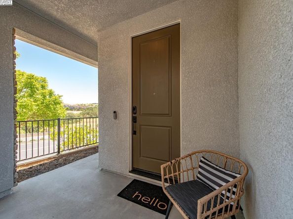 7018 Stags Leap Ln, Dublin CA 94568