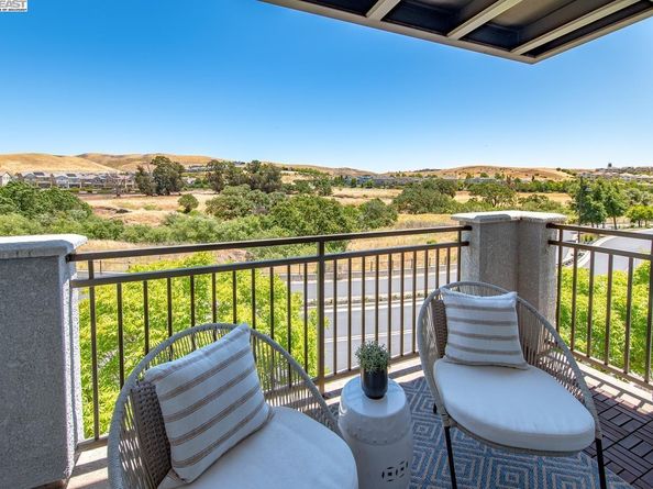 7018 Stags Leap Ln, Dublin CA 94568