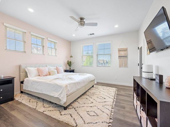 161 N L 101, Livermore CA 94550
