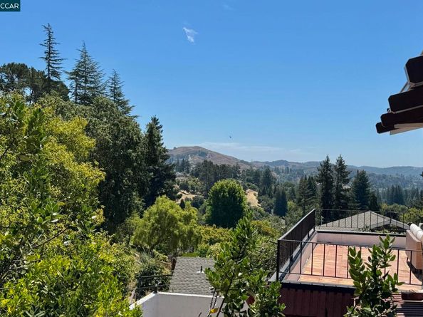 58 Ashbrook Pl, Moraga CA 94556