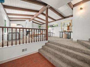 58 Ashbrook Pl, Moraga CA 94556