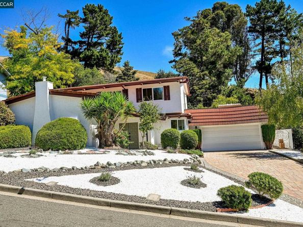 58 Ashbrook Pl, Moraga CA 94556