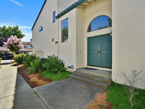 4374 Valley Ave D1, Pleasanton CA 94566