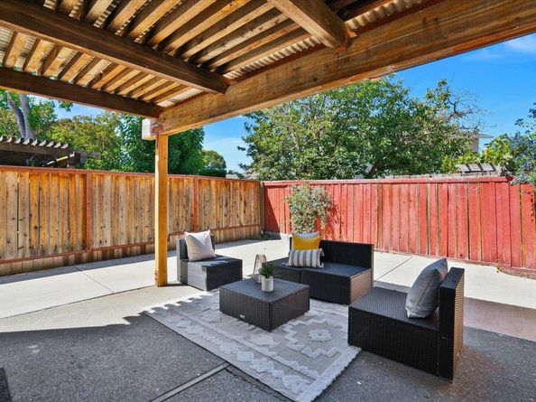 4374 Valley Ave D1, Pleasanton CA 94566