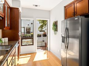 1759 14Th St, Oakland CA 94607