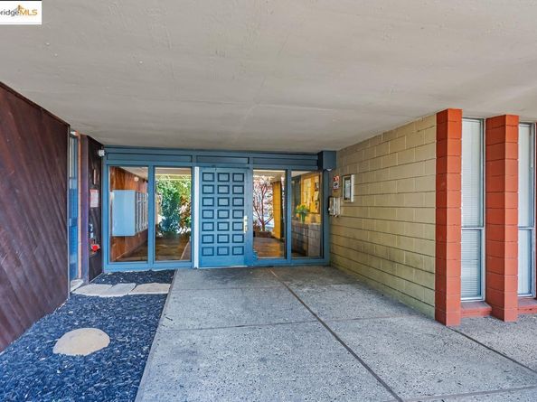 500 Vernon St 110, Oakland CA 94610