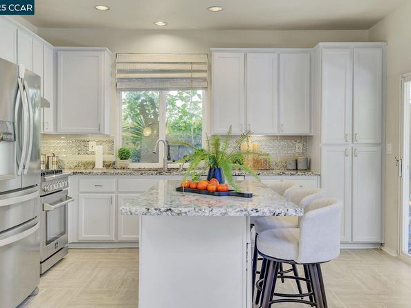 318 Bentley Ct, Pacheco CA 94553