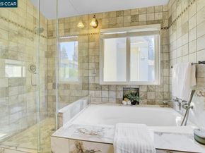 318 Bentley Ct, Pacheco CA 94553