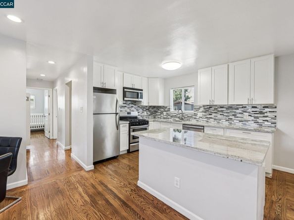 2110 Hellings Avenue, Richmond CA 94801