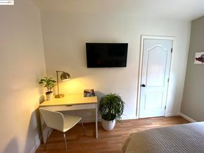 2775 E 21St St, Oakland CA 94601