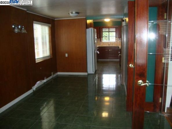 26132 Jane Ave, Hayward CA 94544