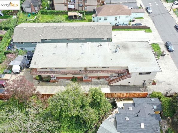 3300 Brookdale Ave, Oakland CA 94602