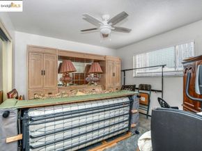 3300 Brookdale Ave, Oakland CA 94602