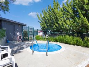 19100 Crest Ave 100, Castro Valley CA 94546