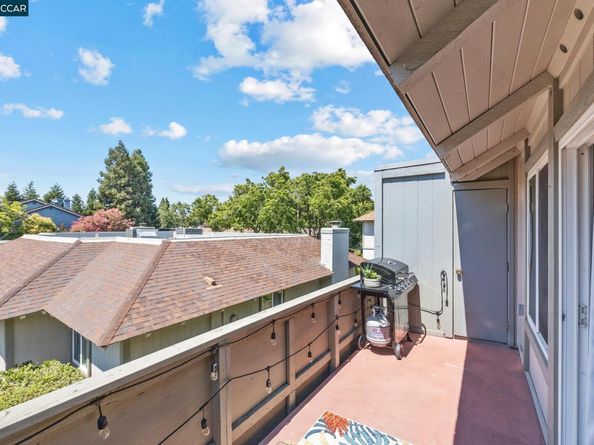 825 Oak Grove Rd 62, Concord CA 94518