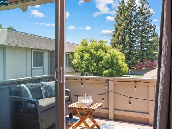 825 Oak Grove Rd 62, Concord CA 94518