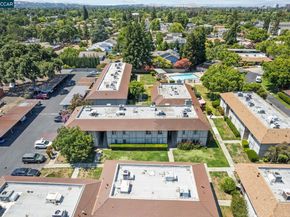 825 Oak Grove Rd 62, Concord CA 94518