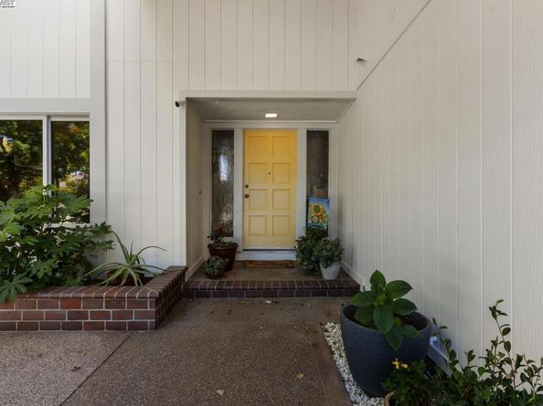 2553 Regent Rd, Livermore CA 94550