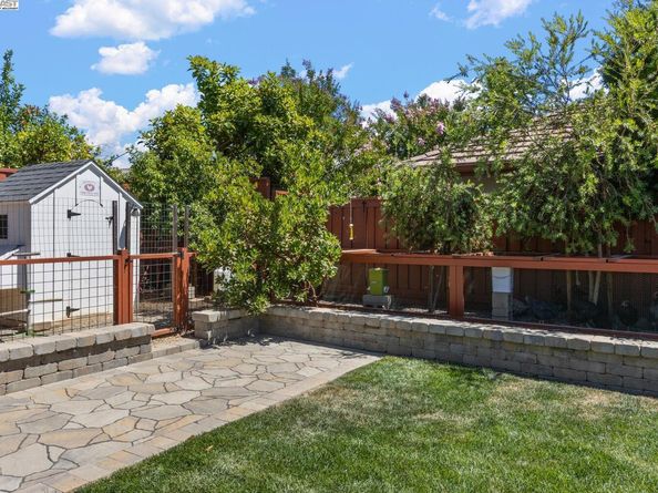 2553 Regent Rd, Livermore CA 94550