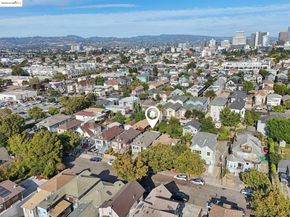 2002 Chestnut St, Oakland CA 94607