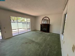 2000 Pine Knoll Dr 2, Walnut Creek CA 94595