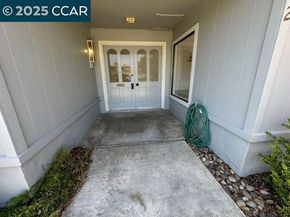 2000 Pine Knoll Dr 2, Walnut Creek CA 94595