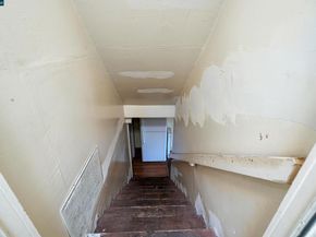 215 Thornton Ave, San Francisco CA 94124