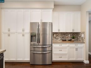 931 Arrowhead Ter, Clayton CA 94517