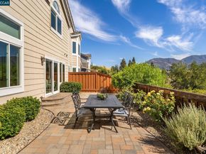 931 Arrowhead Ter, Clayton CA 94517