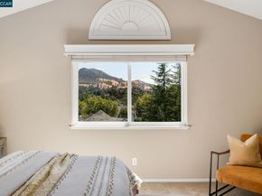 931 Arrowhead Ter, Clayton CA 94517