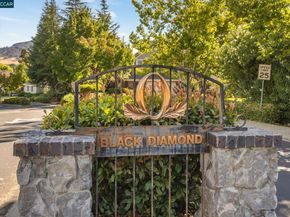 931 Arrowhead Ter, Clayton CA 94517