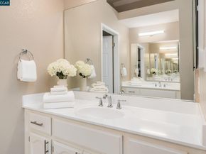 931 Arrowhead Ter, Clayton CA 94517