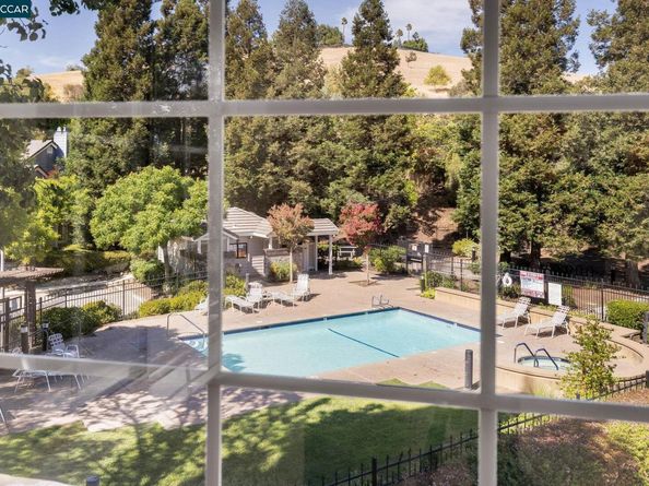 931 Arrowhead Ter, Clayton CA 94517