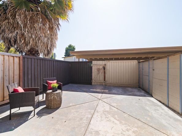 27801 Del Norte Ct, Hayward CA 94545