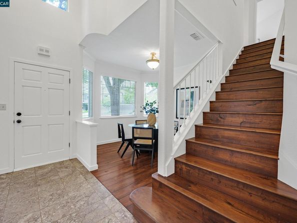 422 Sutton Cir, Danville CA 94506