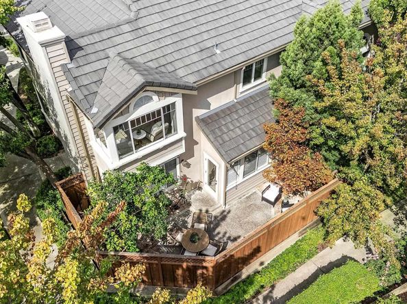 422 Sutton Cir, Danville CA 94506