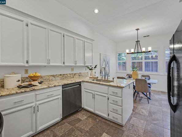 422 Sutton Cir, Danville CA 94506