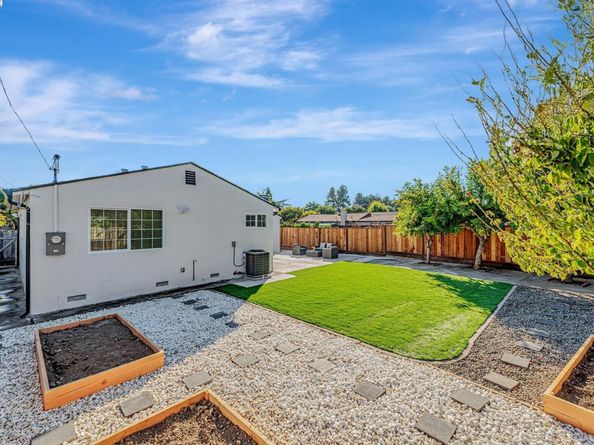 39198 Blacow RD, Fremont CA 94538