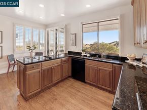 3663 Terra Granada Dr 1A, Walnut Creek CA 94595
