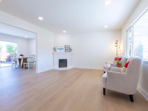 4001 Ross Park Dr., San Jose CA 95118