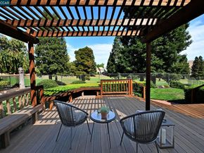 30 Rainbow Bridge Ct, San Ramon CA 94582