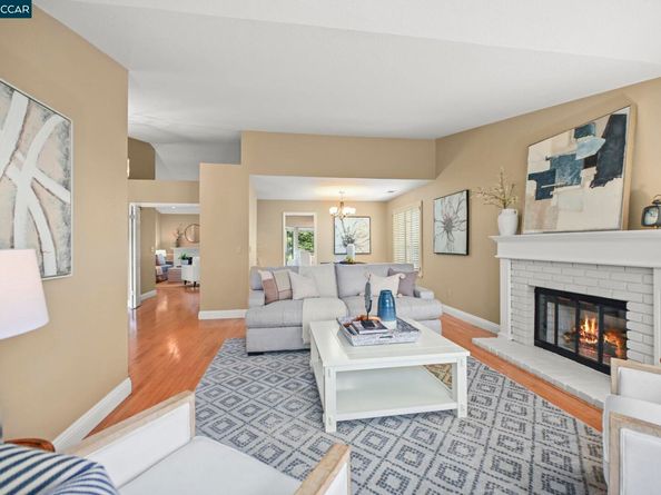 30 Rainbow Bridge Ct, San Ramon CA 94582